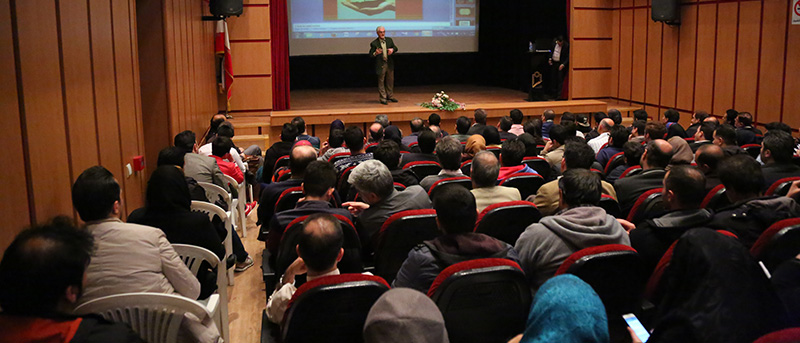 دانش آموختگان دوره های آموزشی دکتر جهانگیری